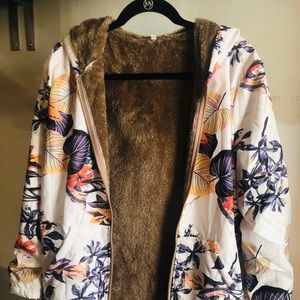 Faux fur-lined Floral zip-up raincoat/hoodie